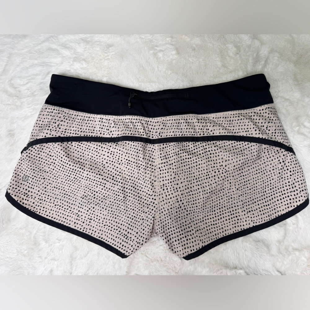 Lululemon Womens Speed Up Cheetah Print Pink Black Running Shorts, Size 10 - Picture 3 of 6